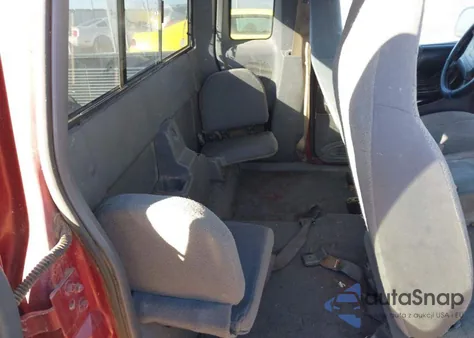 2001 Ford Ranger Edge/Xl/Xlt from USA, damaged, VIN 1FTYR14V21PB04597